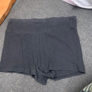 Women's Black Ribbed Shorts